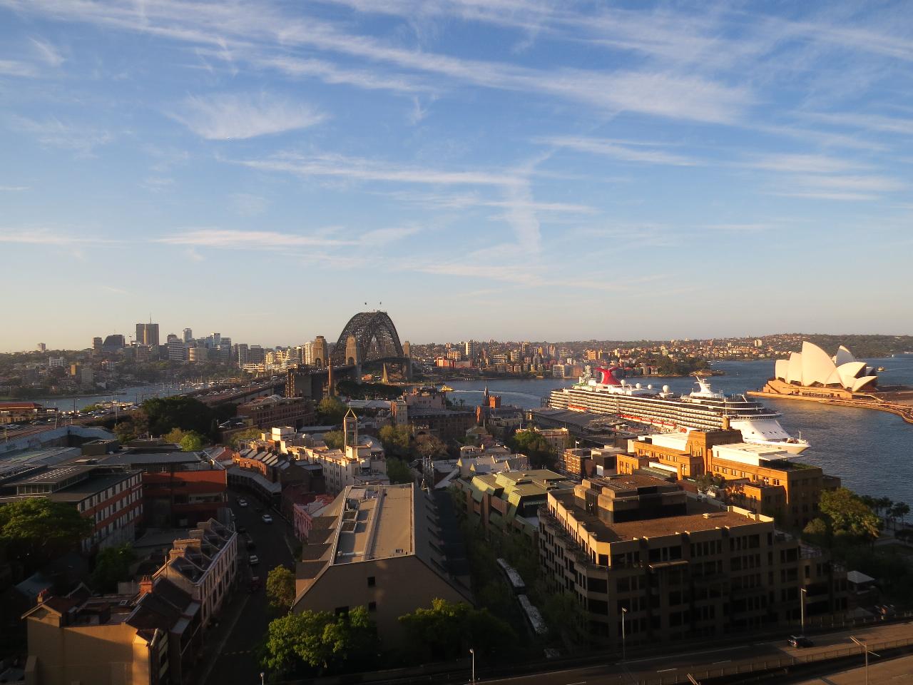 Sydney Harbour Bridge and Sydney Opera House - Circular Quay - Sydney, AUS